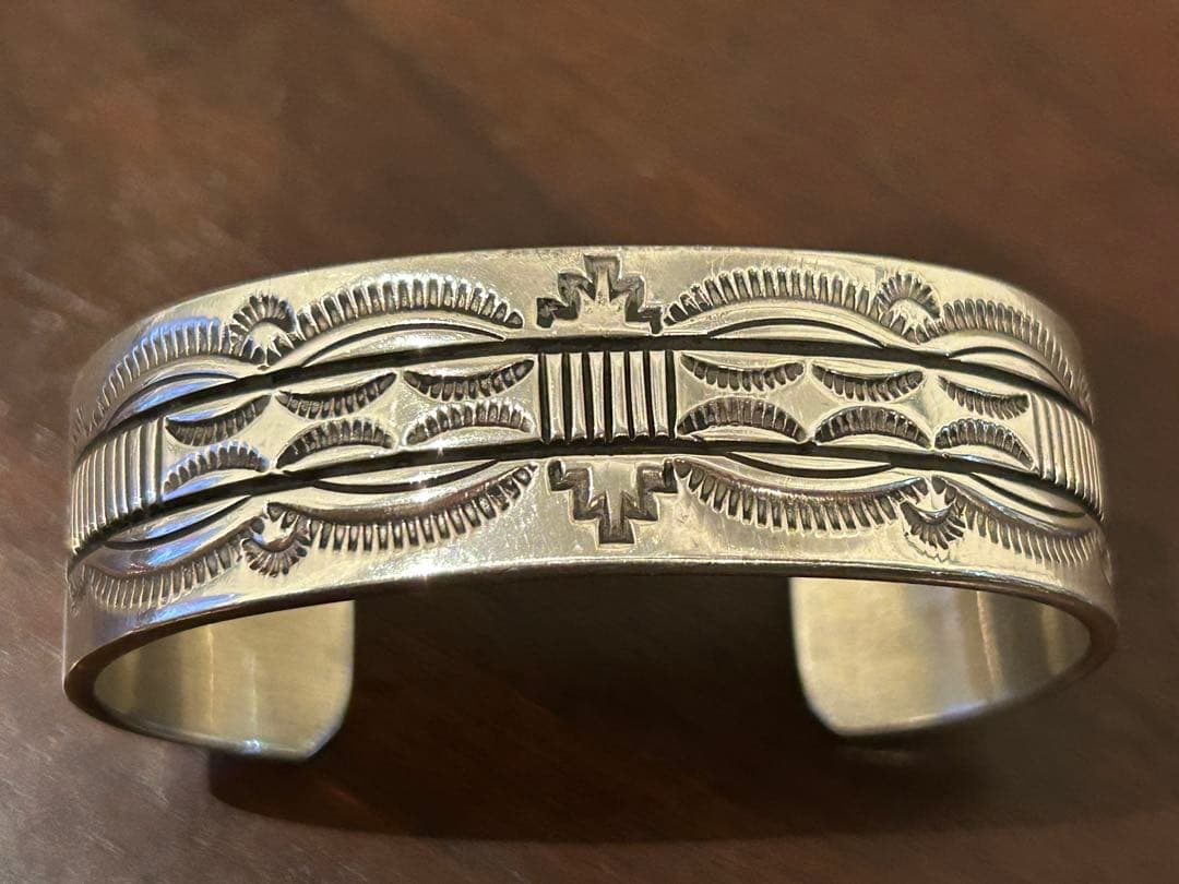 ナバホ族　バングル　ブルース・モーガン