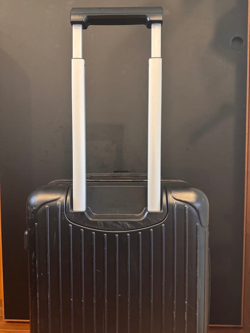 RIMOWA ESSENTIAL キャビン ブラック