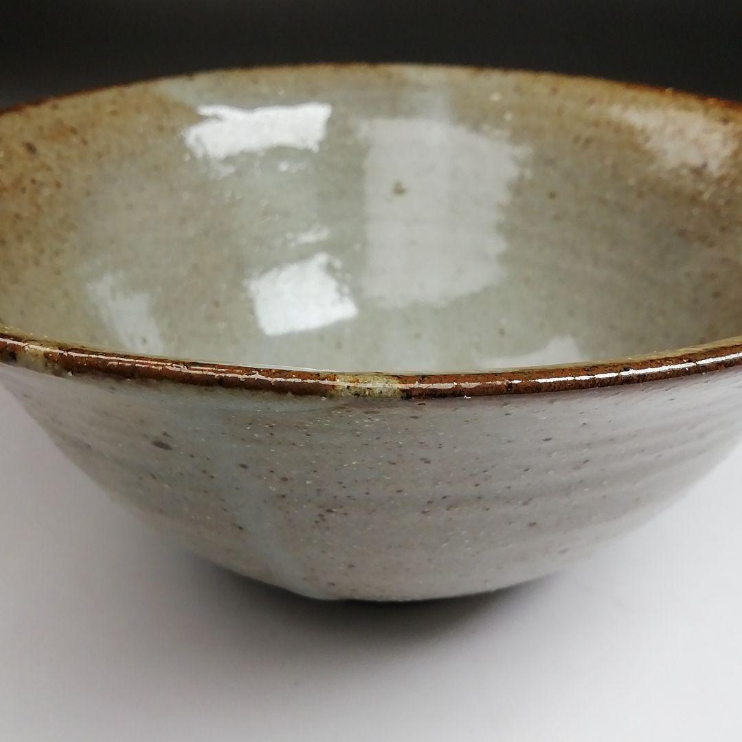 Ｓ８８９　茶碗　『八木山　龍王窯』『石坂信子』　共箱　抹茶碗　茶道具