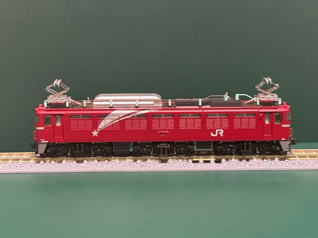 湘*y様 KATO 3066-8 EF81 北斗星色