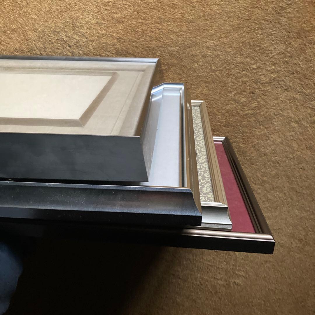 美品　高級アルミ額縁4枚セットサイズ大2枚中2枚