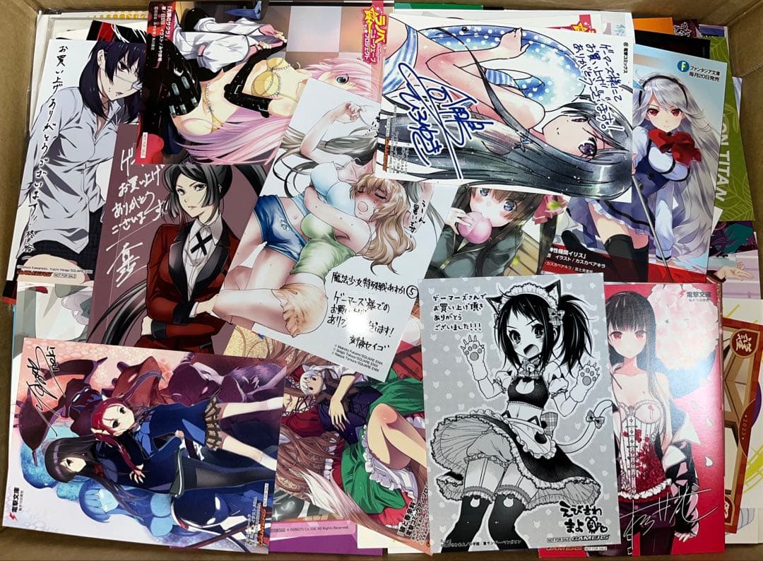 アニメグッズ キャラクターグッズ 紙雑貨 紙類 1350点以上 大量 まとめ売り