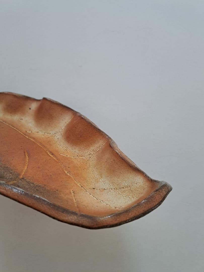 佐賀の焼き物　10　木の葉　すり鉢