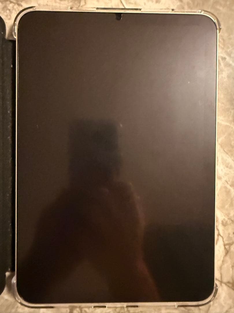 M*B様 iPad mini 7 (A17Pro) 128GB Wi-Fiモデル