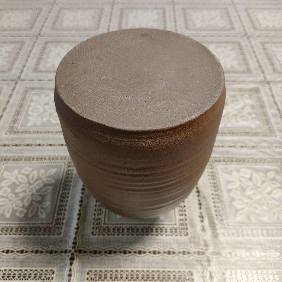 越前たいら窯　第八代藤田重良右衛門造『伝承窯印 +　花入』ウコン布、共箱、栞付