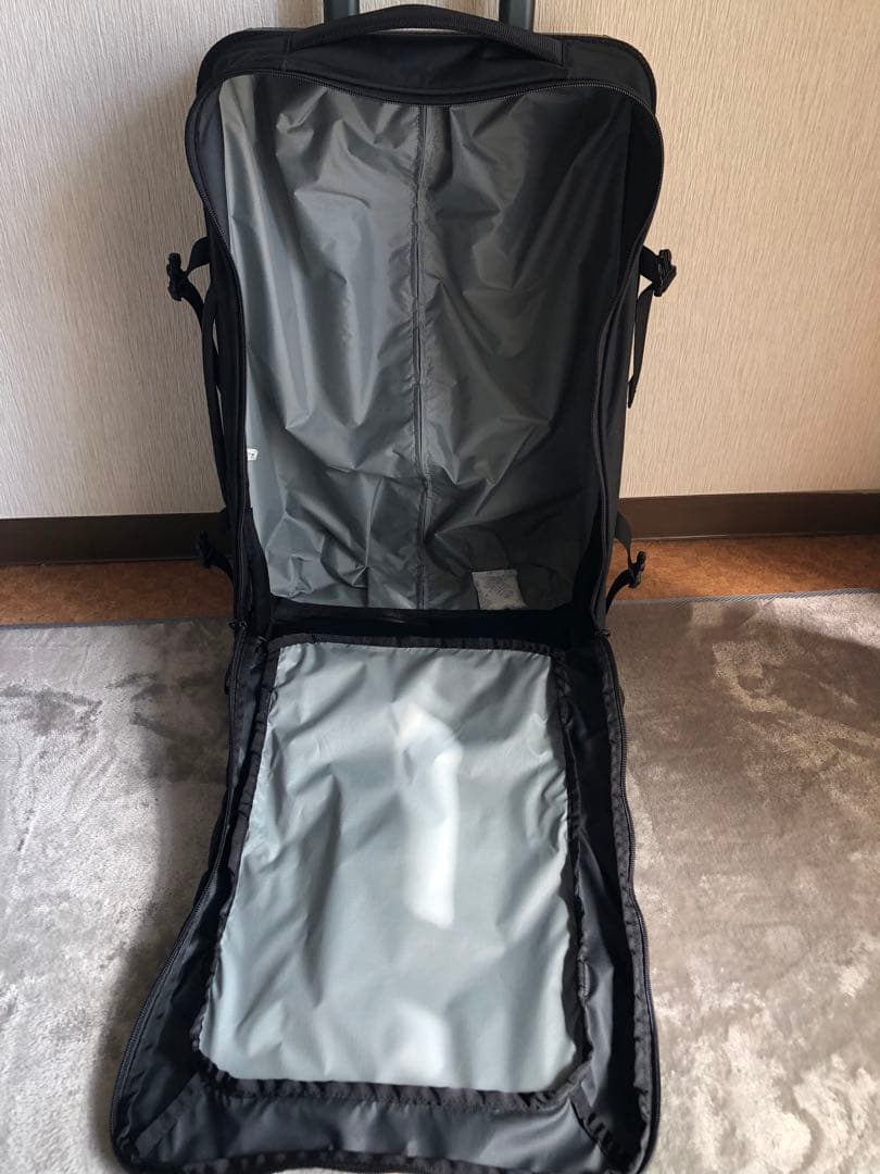 モンベル★キャリーケース★スーツケース★旅行★キャンプ★40L