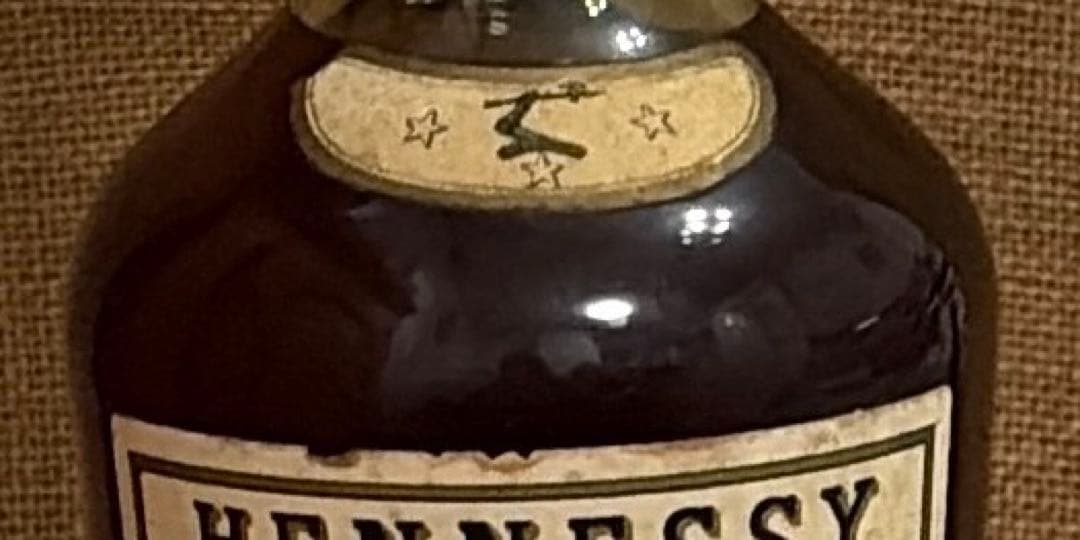 【未開封•希少】JAs.HENNESSYスリースター コニャック古酒フランス産①