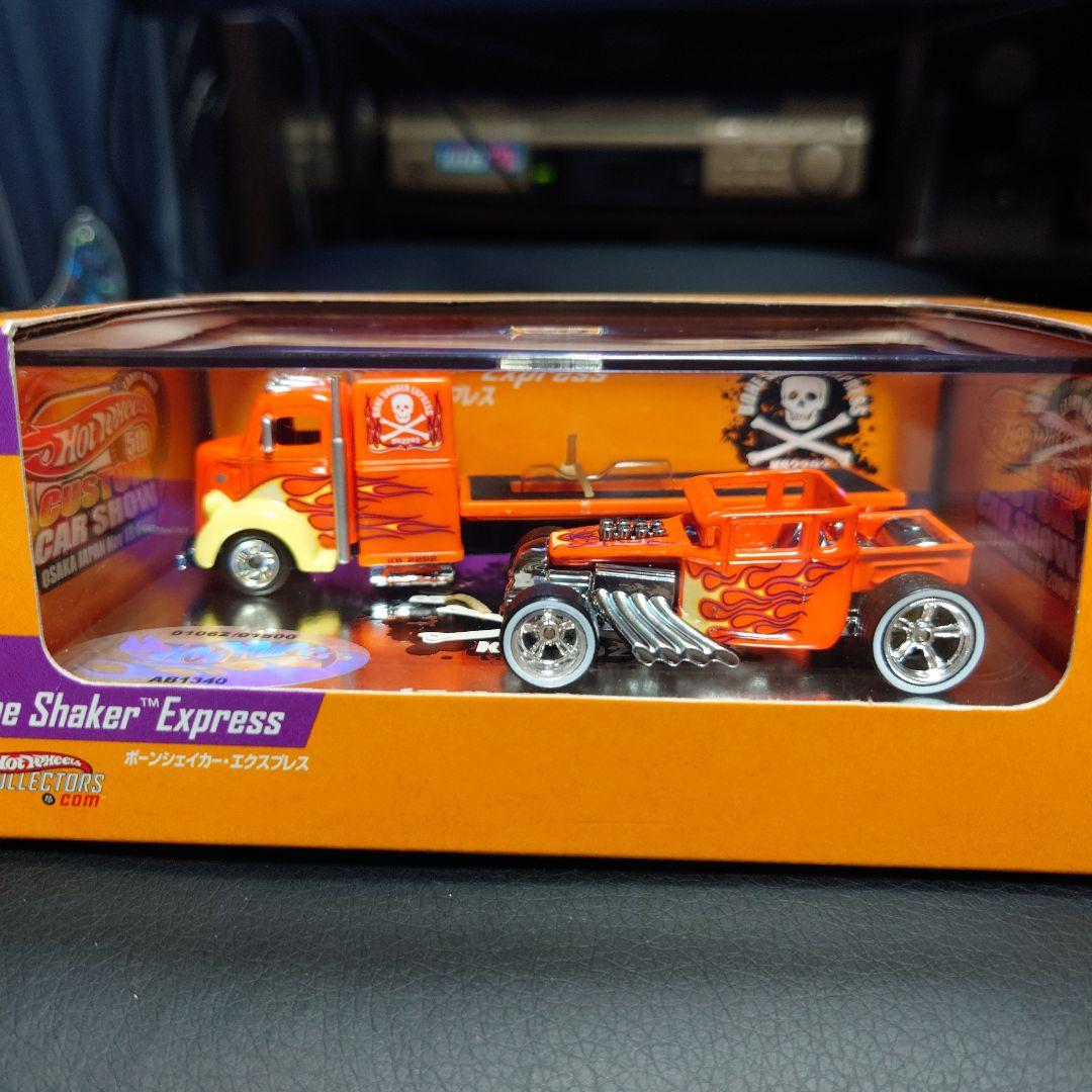 ミニカー hotwheels 2006 Bone Shaker Express
