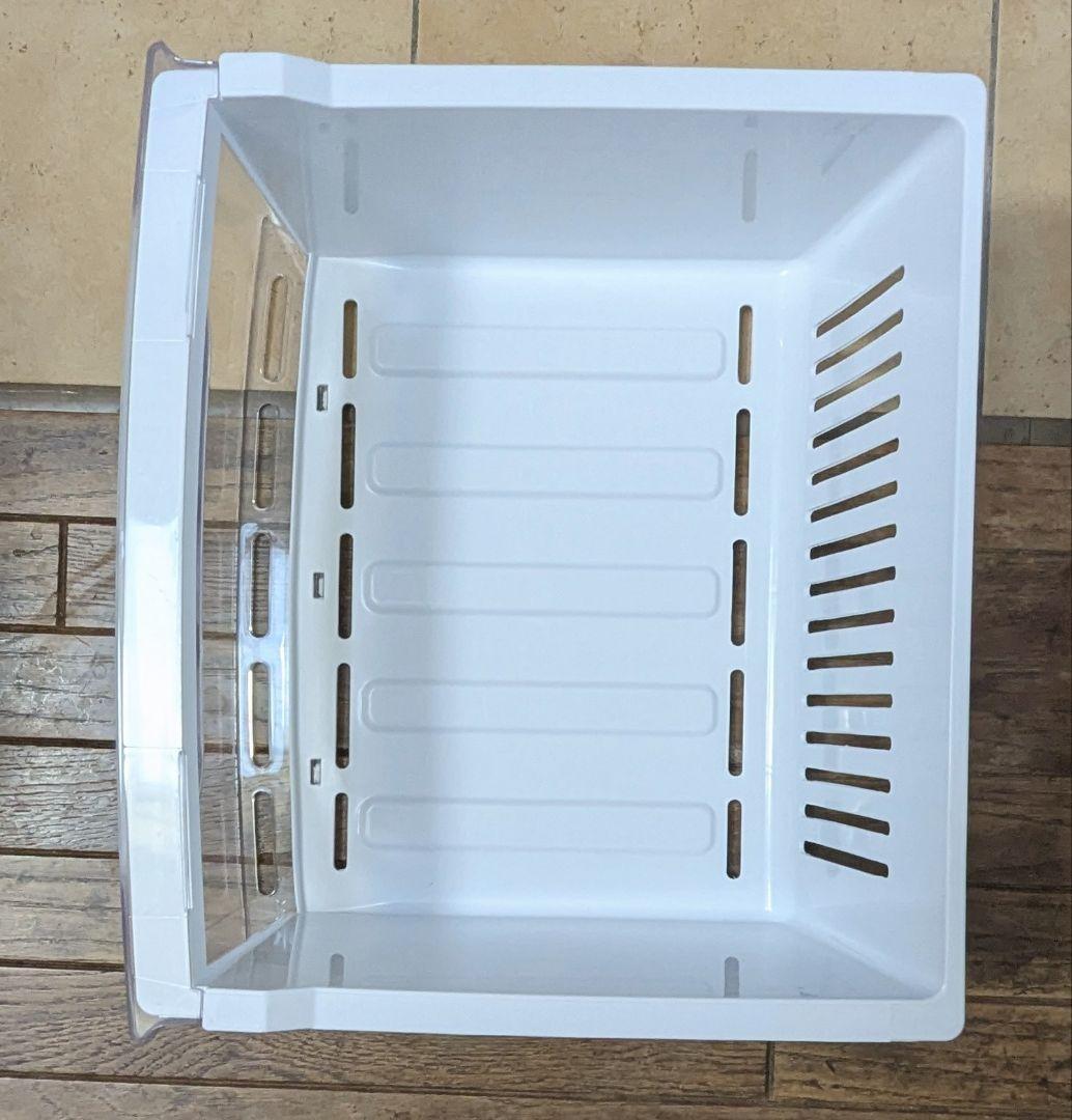 三菱電機【冷凍庫】 MF-U12T-W