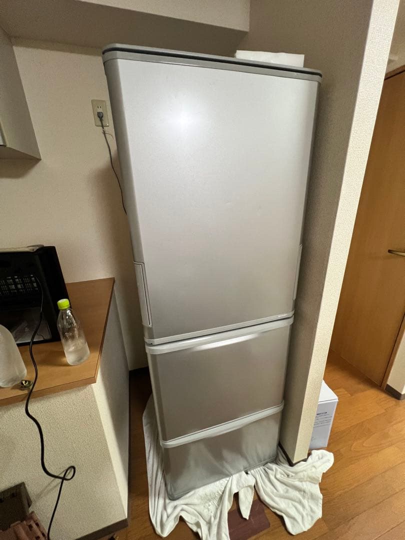 SHARP 350L 冷蔵庫 SJ-W352F-S シルバー