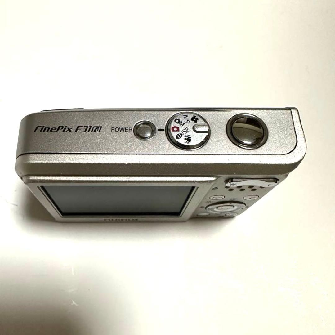 デジタルカメラ Fujifilm FinePix F31
