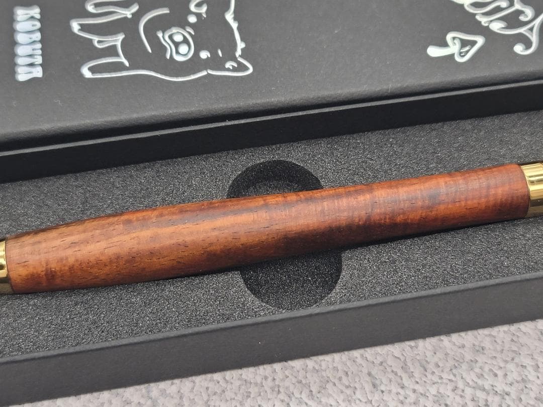 新品　こぶた工房　サイアミーズローズウッドマイクロカーリー金金具シャープペンシル