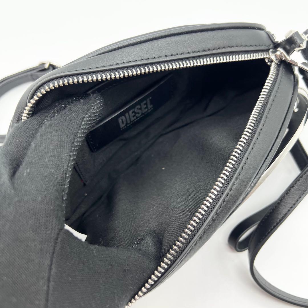 極美品✨DIESEL　ショルダーバッグ　HOLI-D　レザー　ブラック　正規品