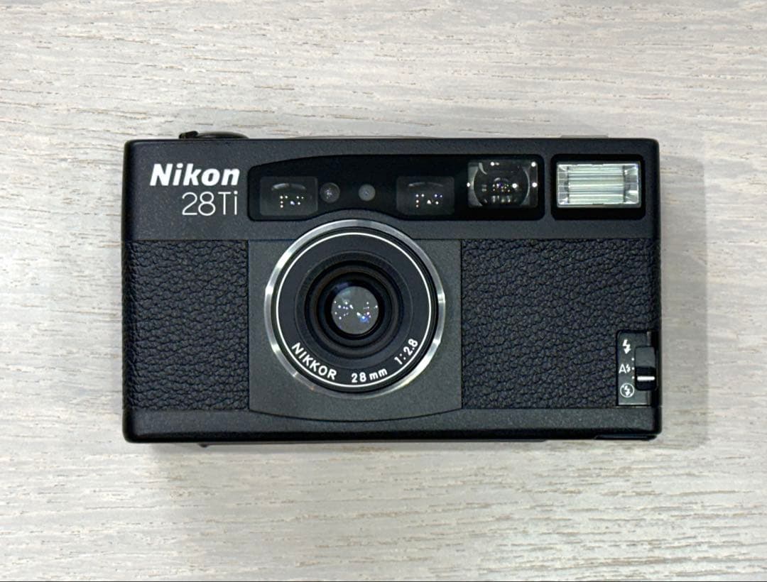ニコン 28Ti Nikon 28Ti コンパクトフィルムカメラ