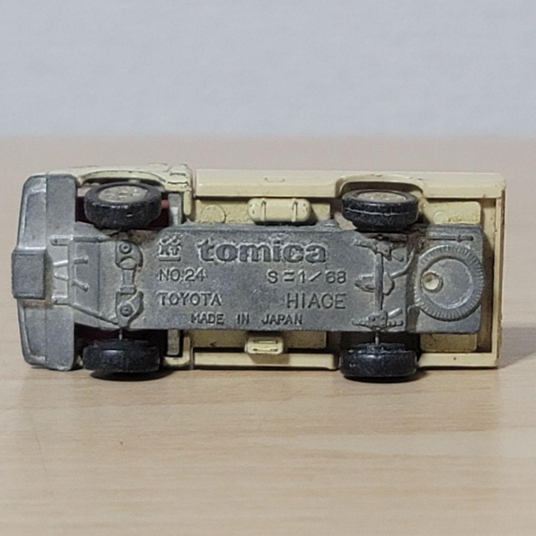 黒箱トミカ トヨタ ハイエース トラック 1Eホイール 日本製 ジャンク品