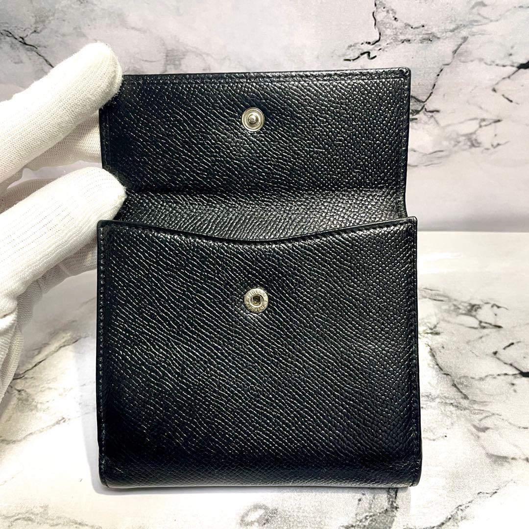 美品❗️ブルガリ　Wホック　二つ折り財布　レザー　コンパクト　ロゴ