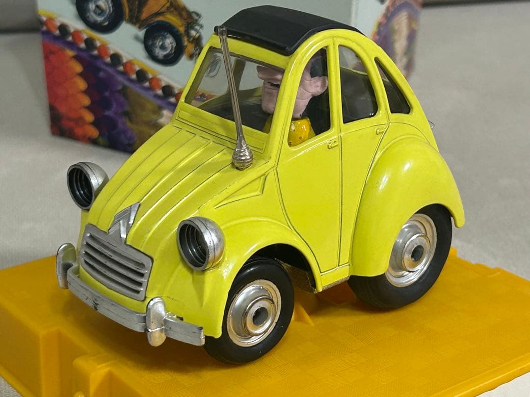 ポリトーイ 可愛いシトロエンミニカー