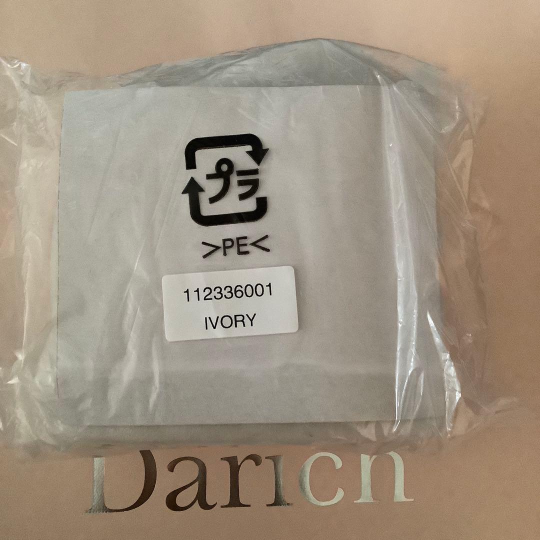 Darich ダーリッチ　【ゴールドパーツ】キルティングパールスクエアミニバッグ