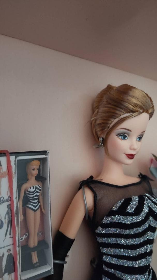 40th Anniversary Barbie　お値下げしました。