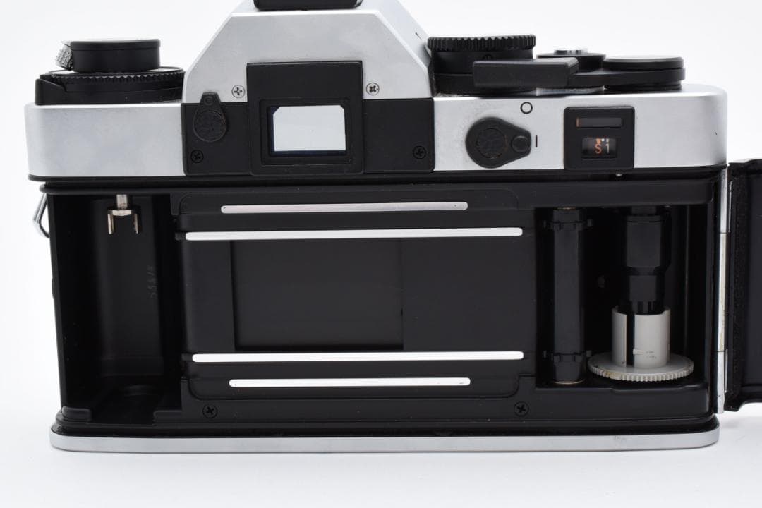 《完動美品》ライカ Leica R3 ELECTRONIC 希少なシルバーボディ