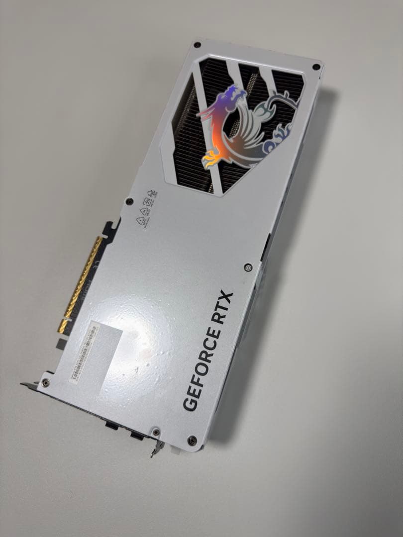 【RTX5070】GAMING TRIO OC (WHITE)