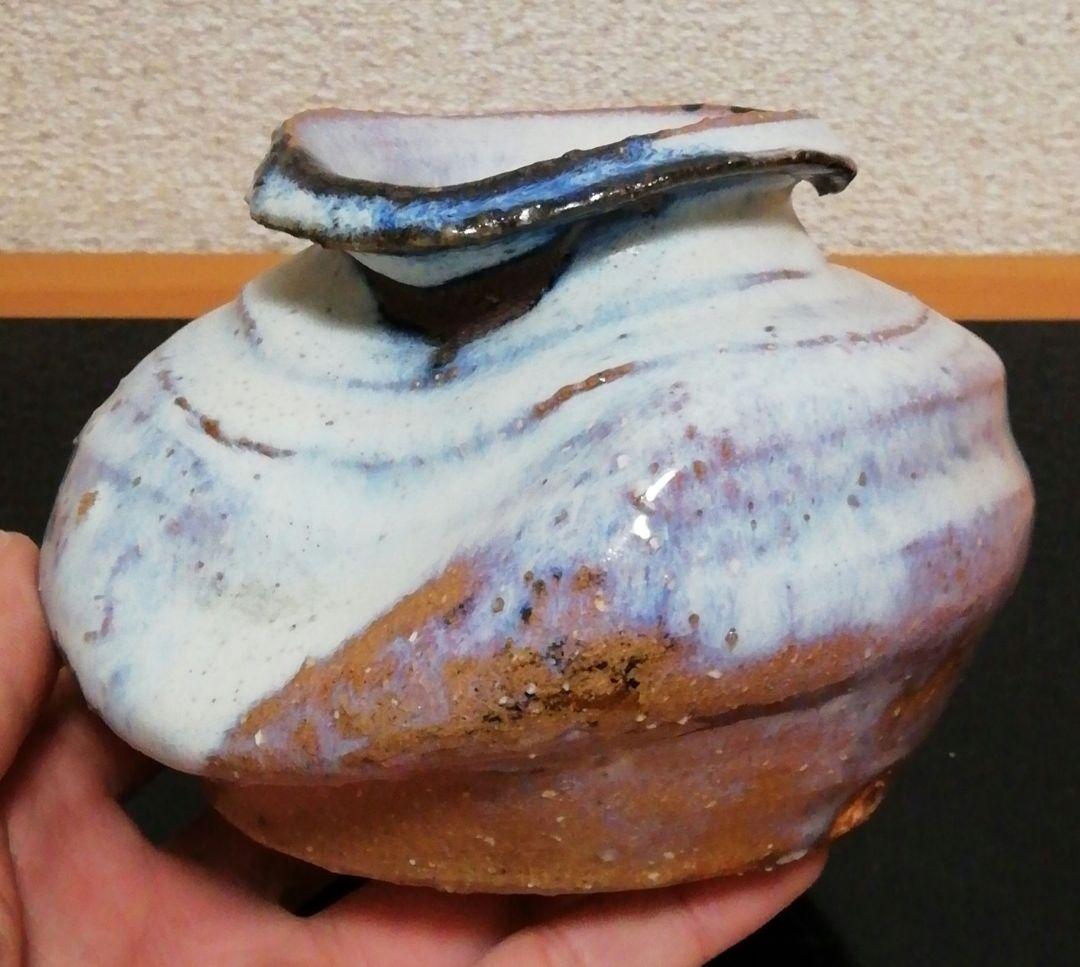 宇田川抱青作　萩焼　花入　共箱　花瓶