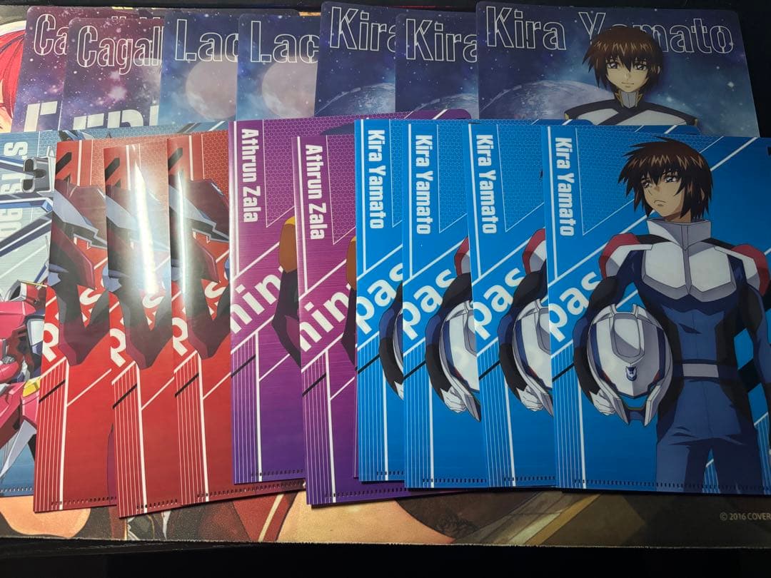 ほぼクリアファイルセット売り。他