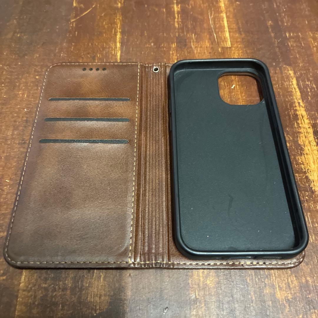 Apple iPhone 13 mini レザーケース付き