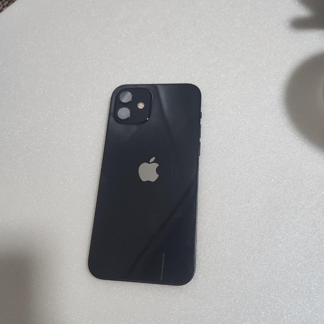 iPhone 12 フリー バッテリー交換済