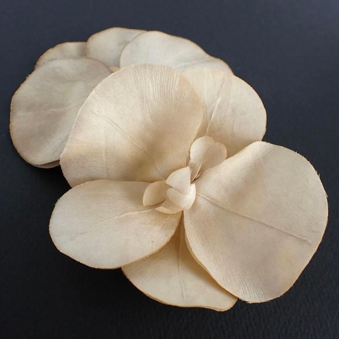 INDRESS コサージュ インドレス アパルトモン L'Appartement