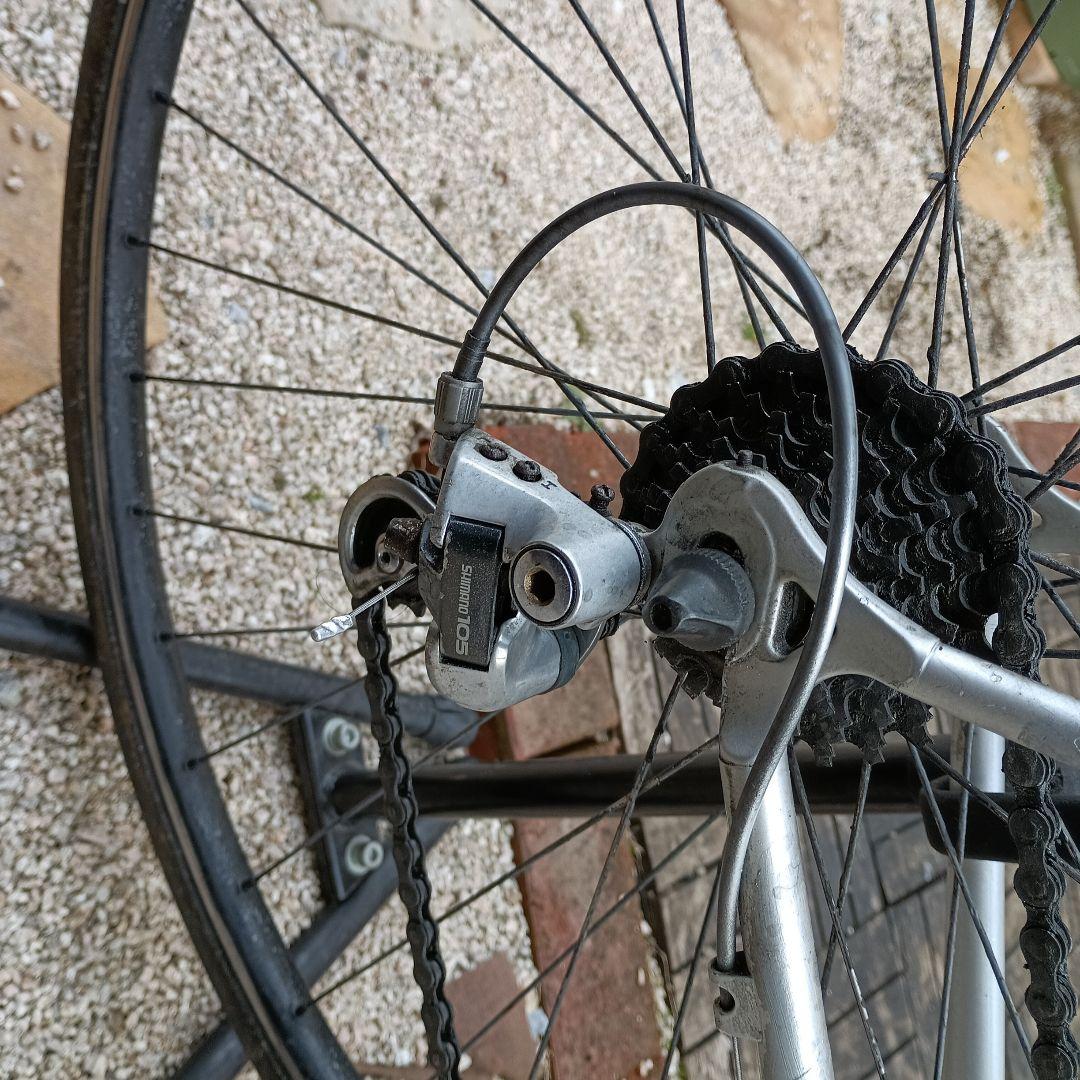 ロードバイク　ブリジストンレイダックRD1000　シマノ105