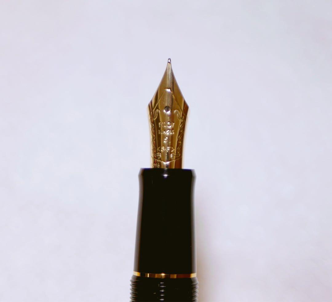 ほぼ未使用★パイロット 14K万年筆カスタム74 SF 細字柔