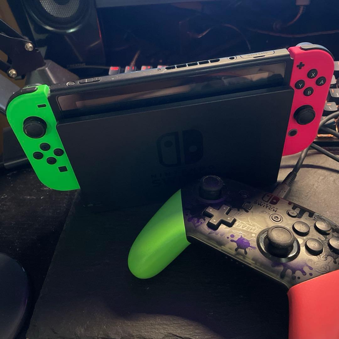 Nintendo Switch スプラ2セット Proコン、ケース、ゲーム5本