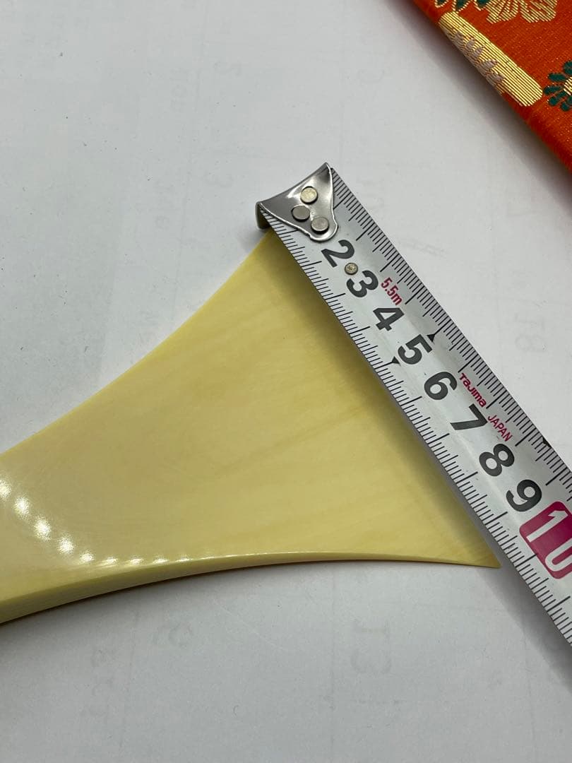 天然素材　バチ　重さ約　100g