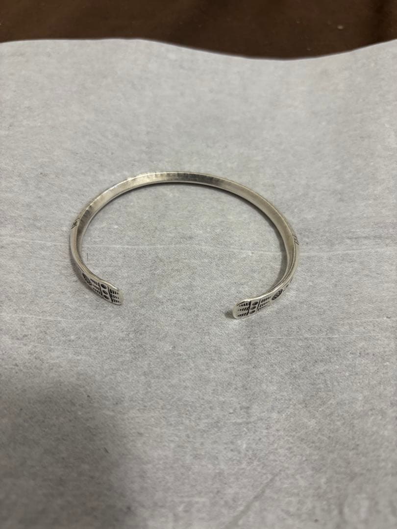 カレンシルバー　バングル　高純度