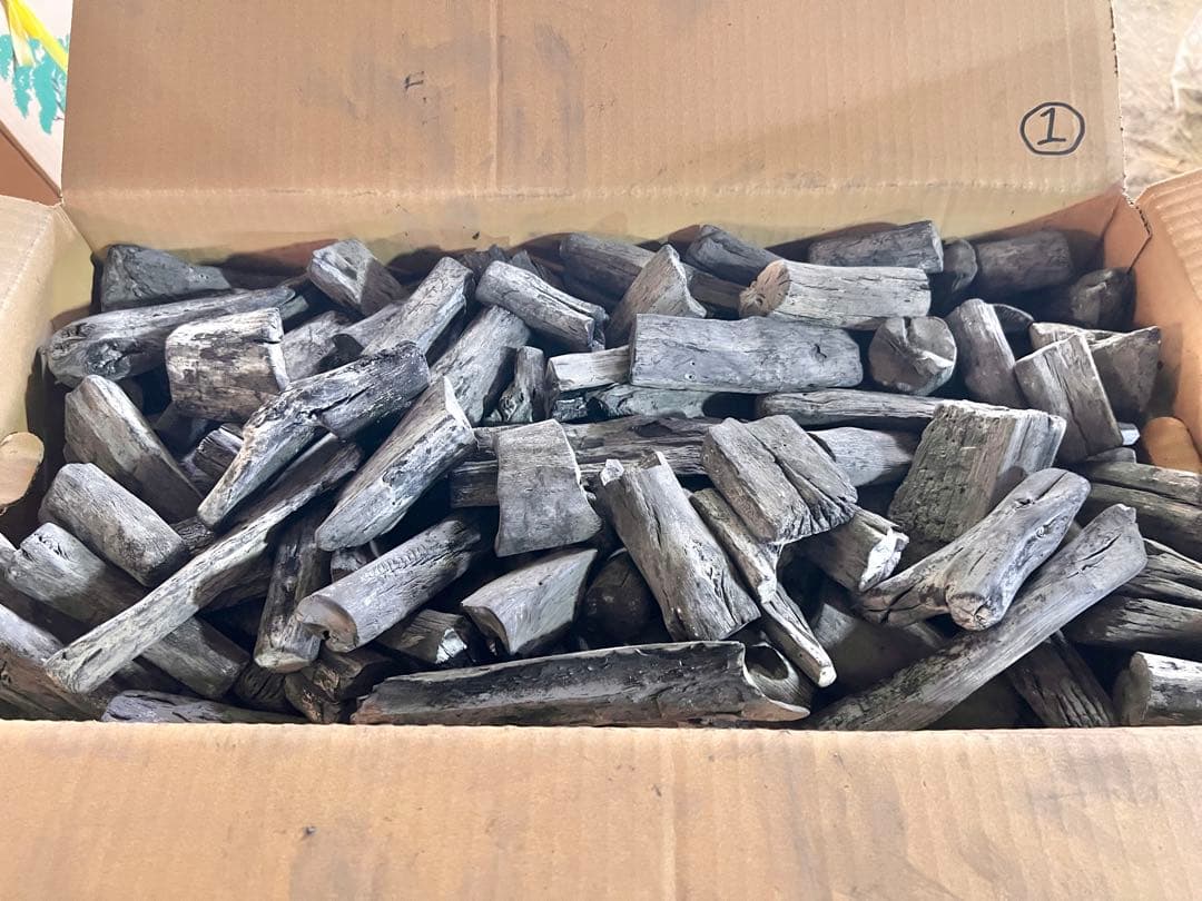 窯元直売！紀州備長炭 【馬目並】15キロ①