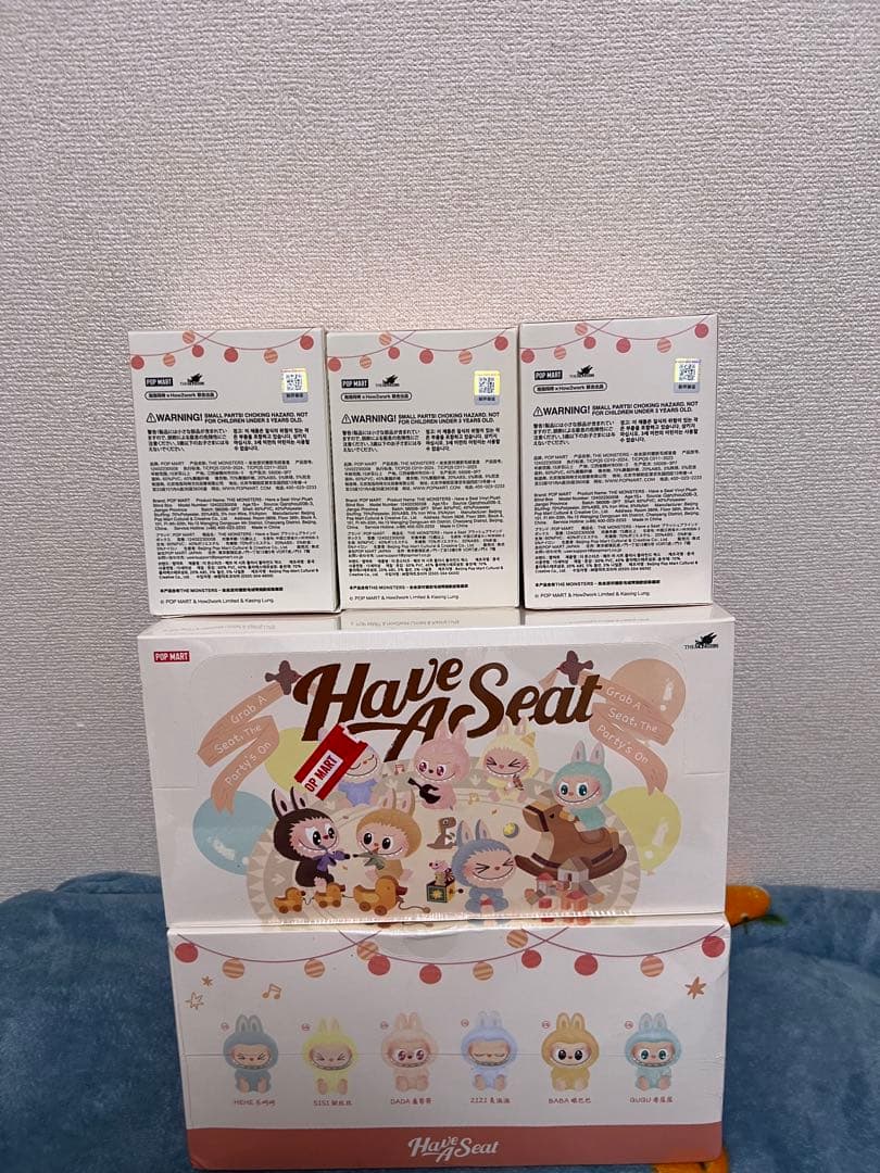 ぬいぐるみ Popmart THE MONSTERS Have a seat Labubu