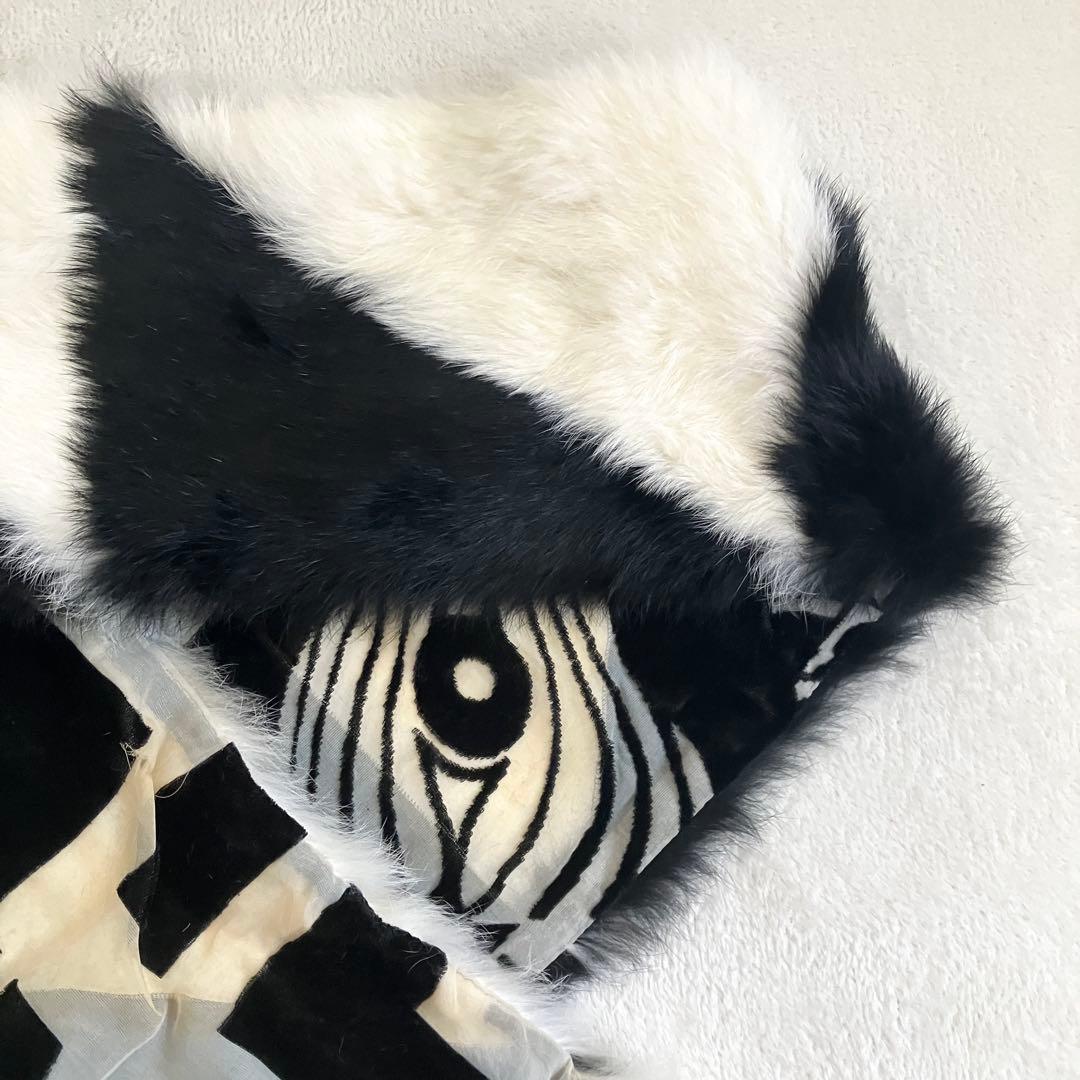 クリスチャンディオール ガリアーノ ラビットファーマフラー ブラック ホワイト