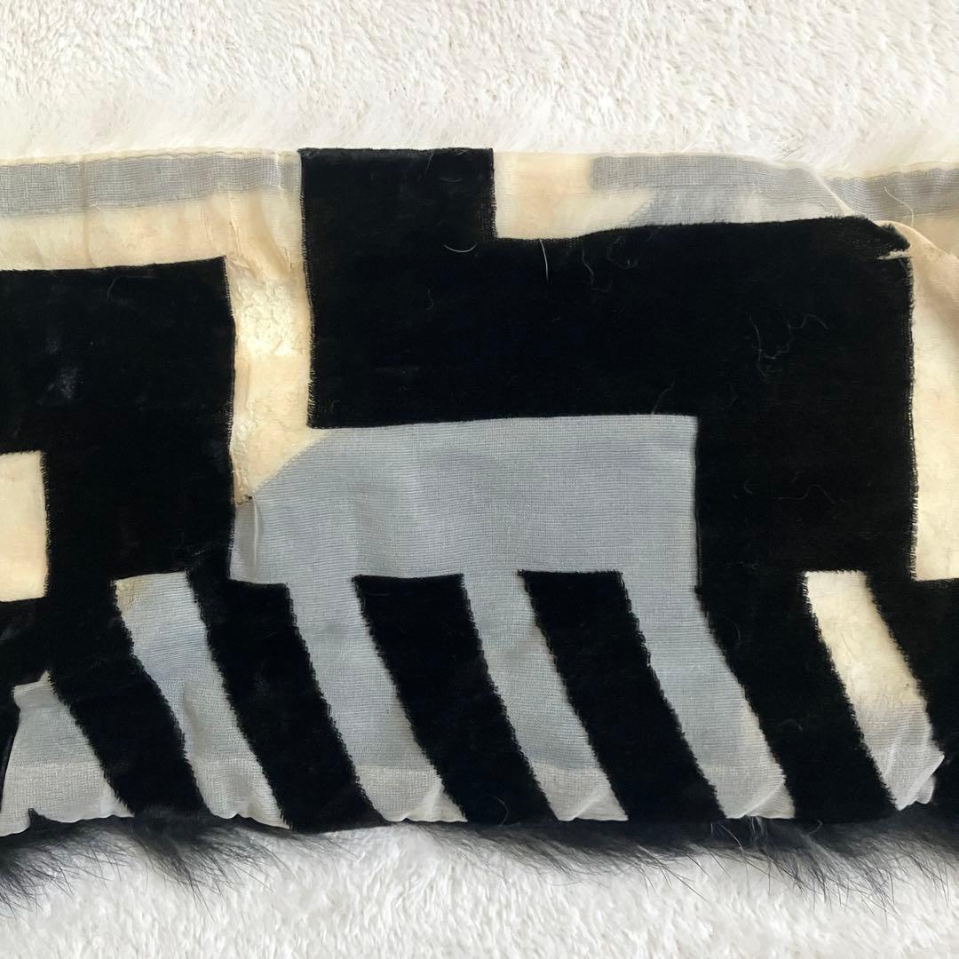 クリスチャンディオール ガリアーノ ラビットファーマフラー ブラック ホワイト