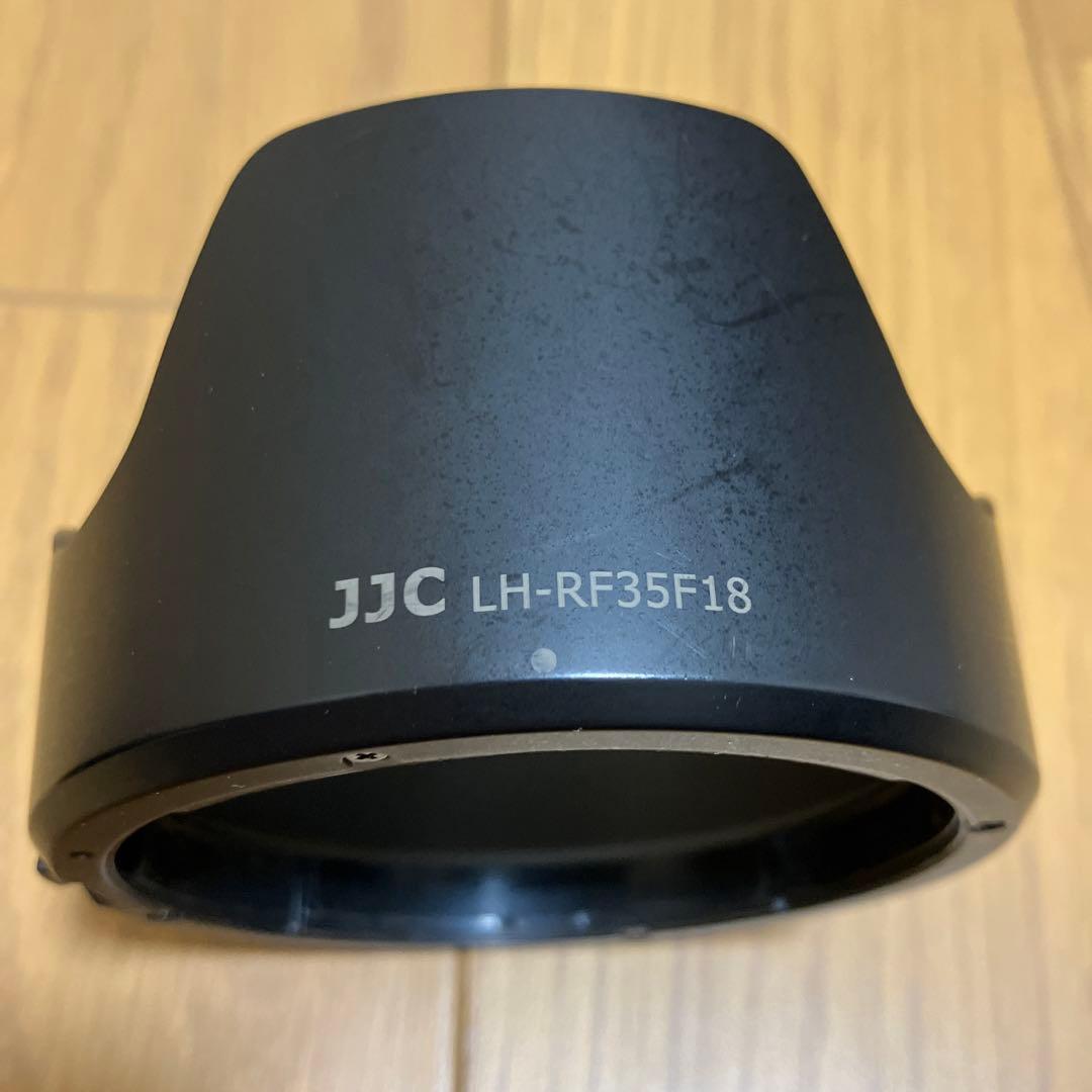 RF35 MACRO IS STM レンズフード、保護レンズ付き