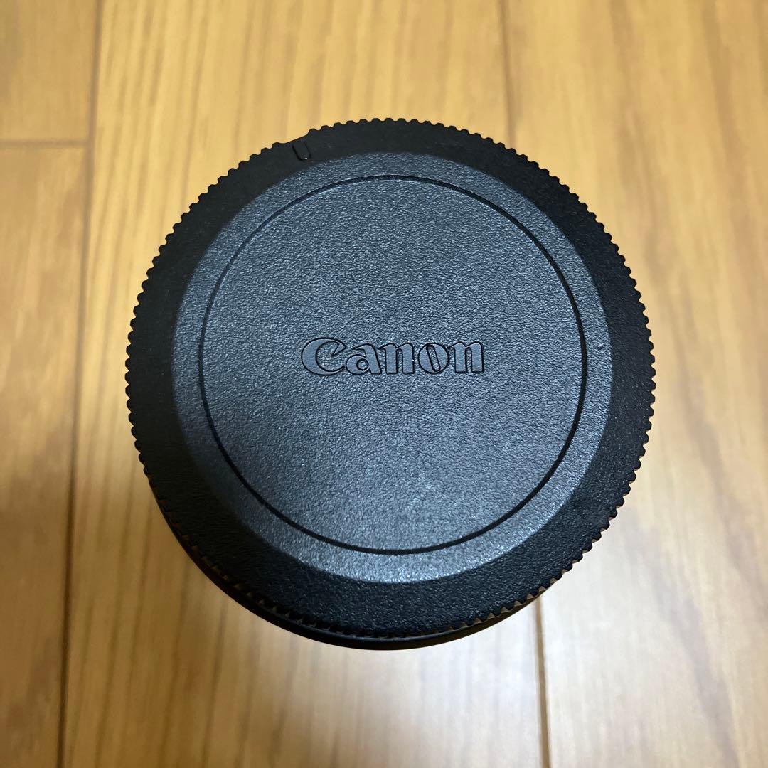 RF35 MACRO IS STM レンズフード、保護レンズ付き
