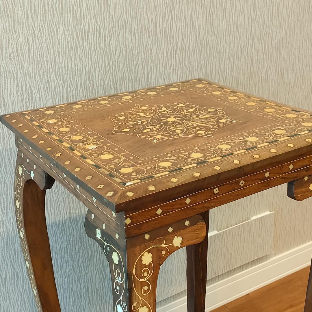 アンティーク　花台　象嵌　サイドテーブル　猫脚　棚付き