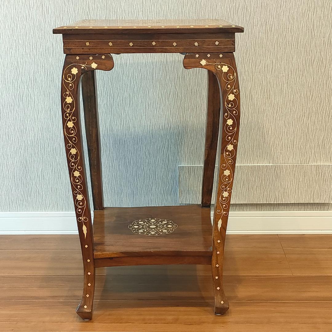 アンティーク　花台　象嵌　サイドテーブル　猫脚　棚付き