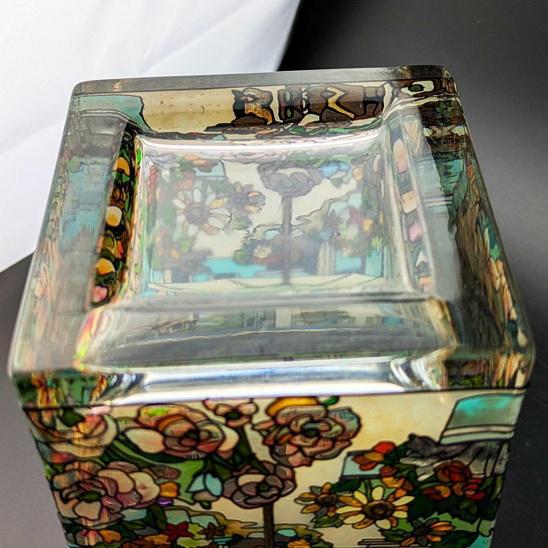 Amia Studios ステンドグラス風ガラス花瓶 ヨーロッパのカフェ街並み