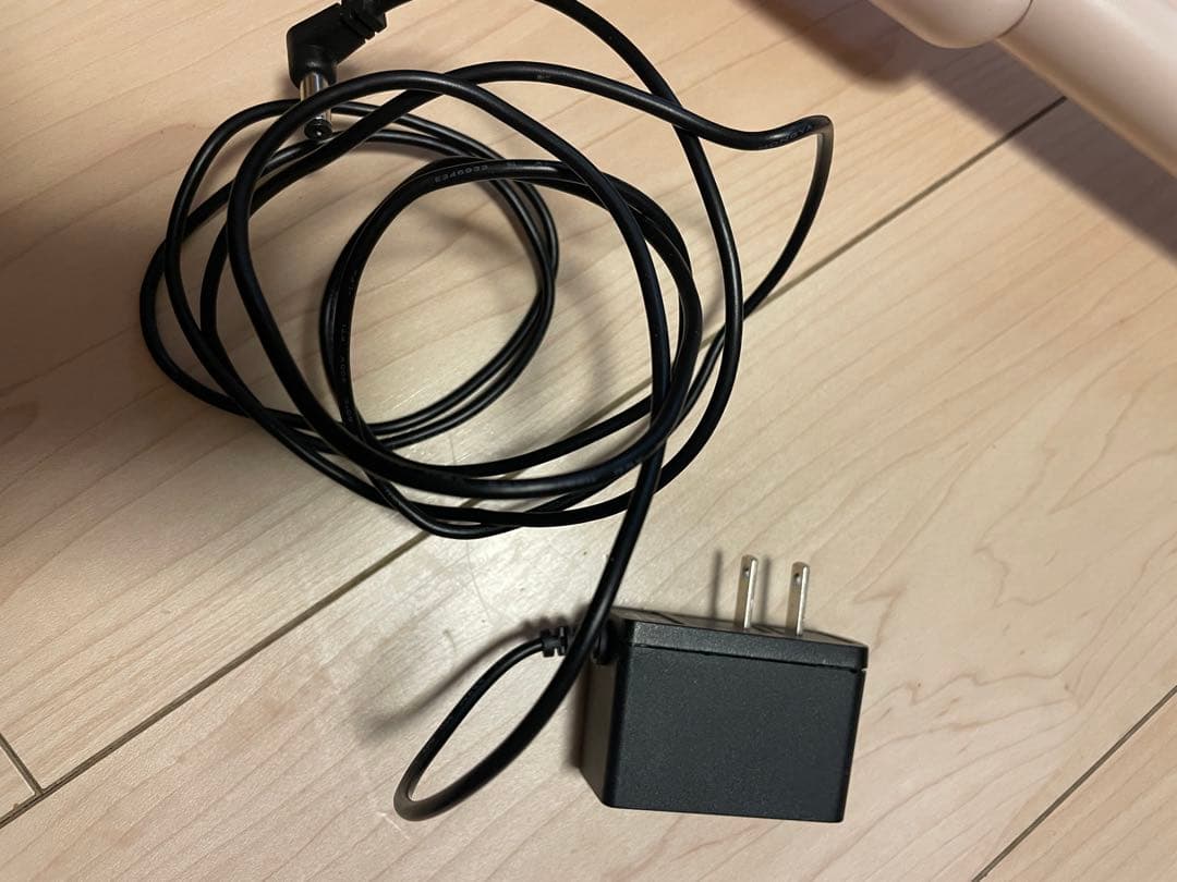 シャープ　充電式掃除機　EC-PT1 2024年製