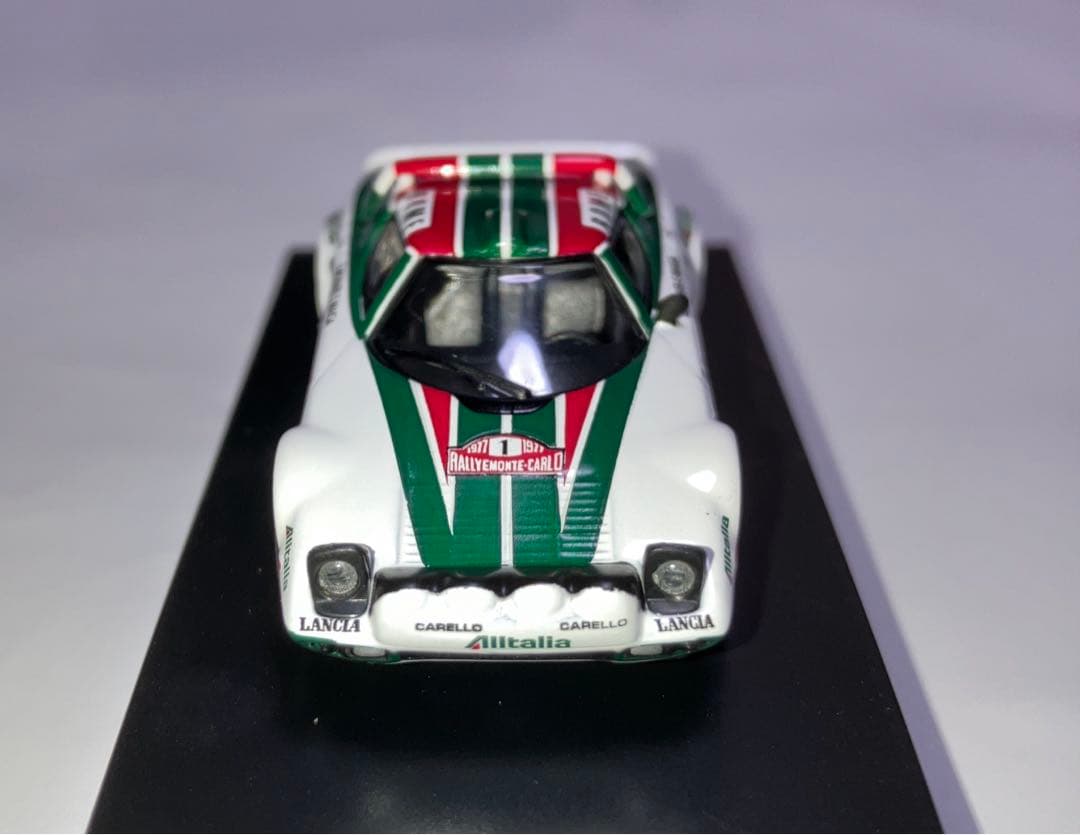 ￼LANCIA STRATOS 1/64 3台セット➕缶コーヒー付録ミニカー１台