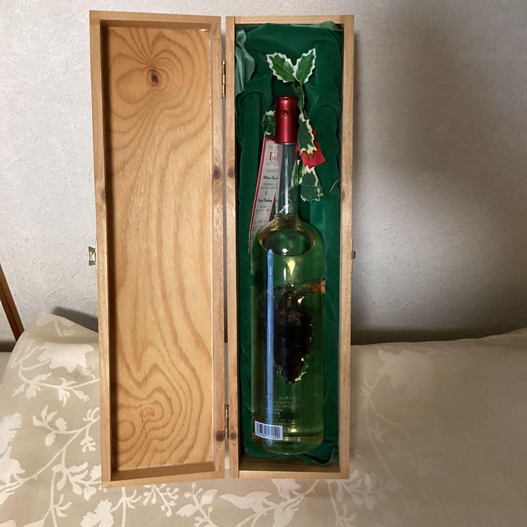 オーストリア産　オードヴィーコンチェルト　フルーツブランデー　未開封　木箱