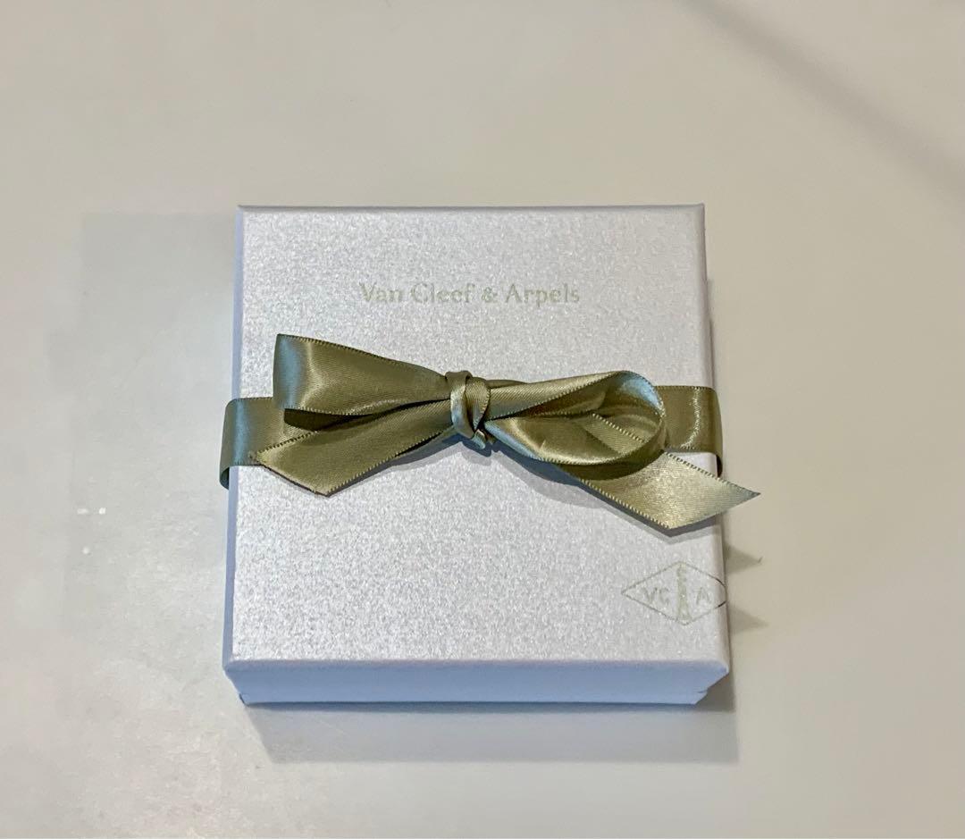 Van Cleef & Arpels ギフトボックス グリーン