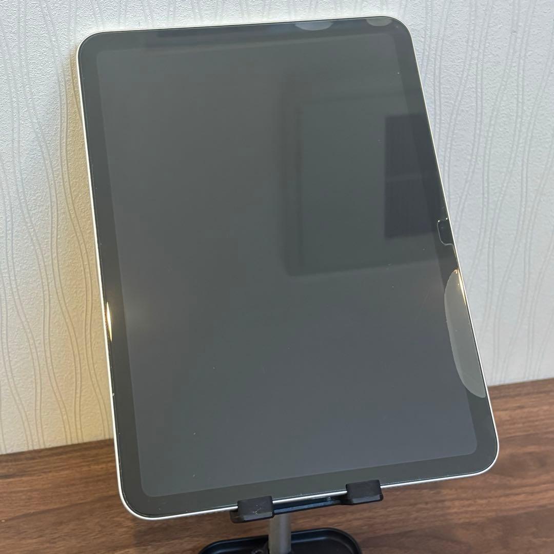 Apple iPad 10世代 シルバー 64GB