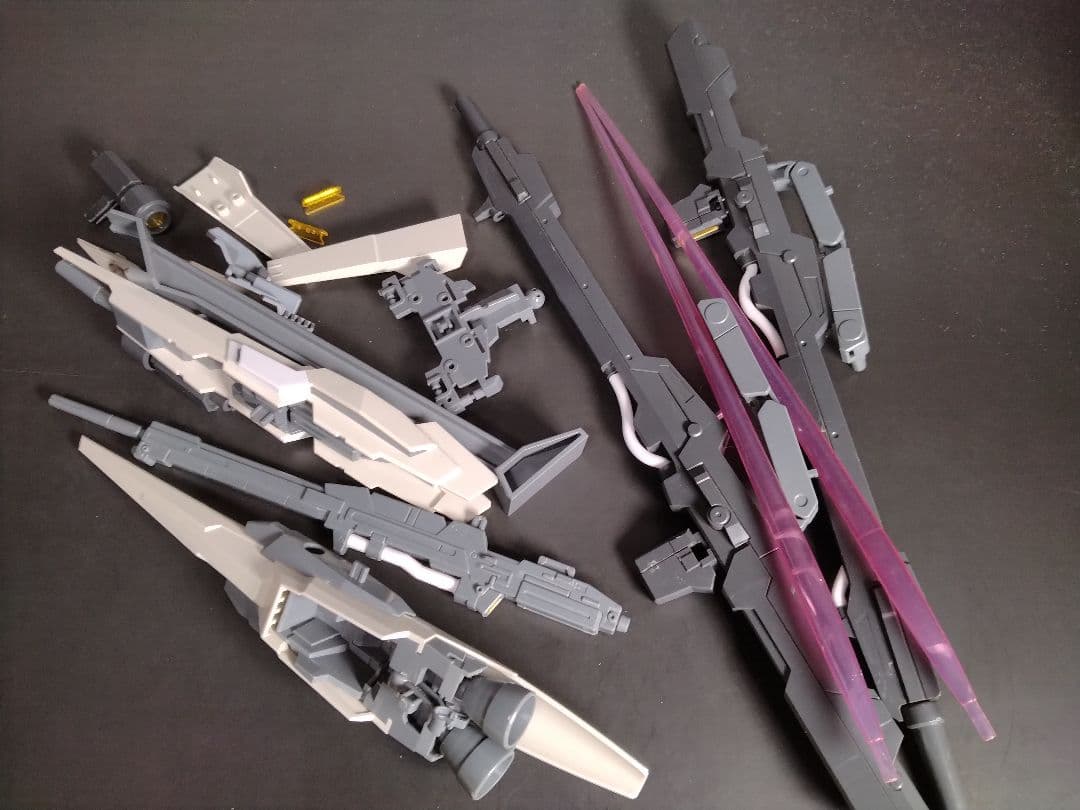 ジャンクプラモ 送料無料 MG リゼルC型 ディフェンサーa＋bユニット GR